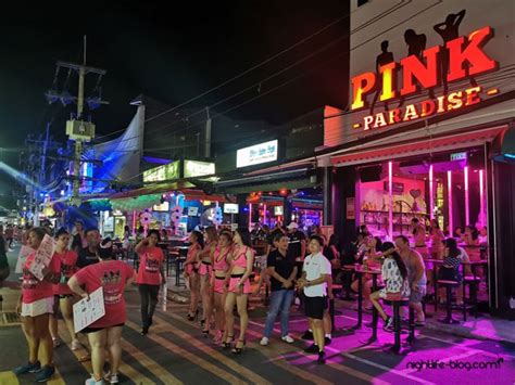 Sexurlaub thailand  Chiang Mai has only a handful of gogo bars, and the most popular are: • Foxy Lady – Considered as one of the best gogo bars in Chiang Mai and much raved upon